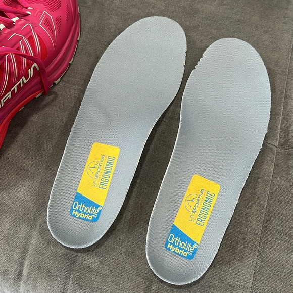 La Sportiva Women's Fuchsia and Red Jackal GRX Hiking Athletic Shoes, Size  10 - Picture 11 of 14